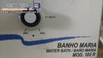 Banho maria para laborat�rio Fanem