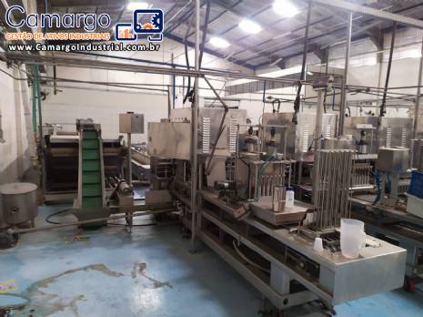 Envasadora enchedora e seladora autom�tica de c�lices gelatina copinhos 12.000 unidades / hora