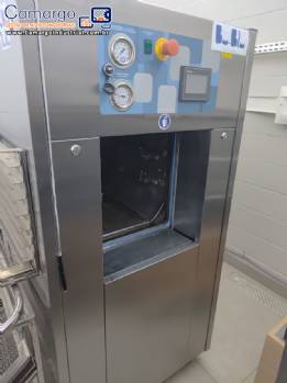 Autoclave em inox horizontal à vapor Phoenix Luferco 317 Litros ano 2024 Autoclave em inox horizontal à vapor Phoenix Luferco 317 Litros ano 2024