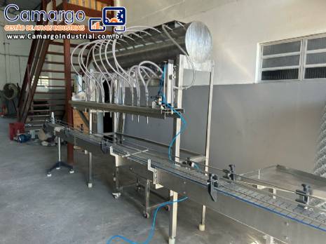 Envasadora para 500 ml até 5 litros 12 bicos em inox Envasadora para 500 ml até 5 litros 12 bicos em inox