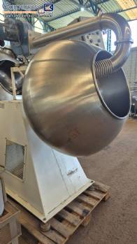 Lote de dez drageadeiras em aço inox com capacidades entre 150 litros e 350 litros. Lote de dez drageadeiras em aço inox com capacidades entre 150 litros e 350 litros.