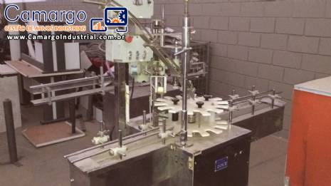 Rosqueadeira Erli e rotuladora Krones Rosqueadeira Erli e rotuladora Krones