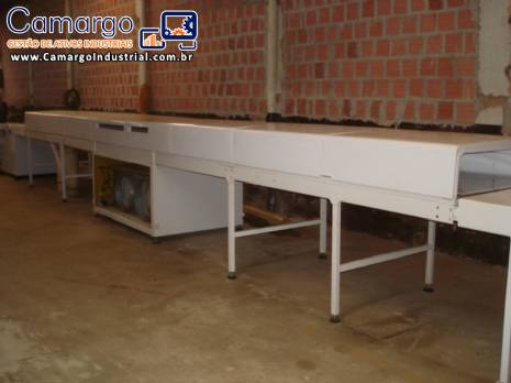 Túnel de resfriamento com 9 capotas Túnel de resfriamento com 9 capotas